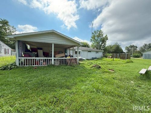 1336 N 9th St, Mitchell, IN, 47446-9762 | Card Image