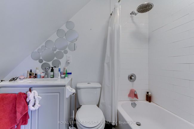 1267 King St W, Home with 10 bedrooms, 9 bathrooms and 2 parking in Toronto ON | Image 24