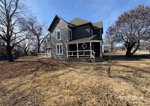 801 W Broadway St, Plattsburg, MO, 64477-1319 | Card Image