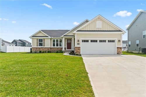 168 Chapel Dr, Troy, OH, 45373-4658 | Card Image