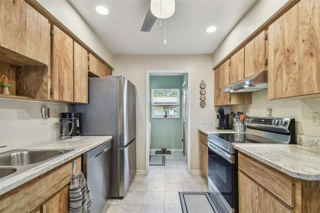 7923 Radcliffe Cir, House other with 2 bedrooms, 2 bathrooms and null parking in PORT RICHEY FL | Image 23