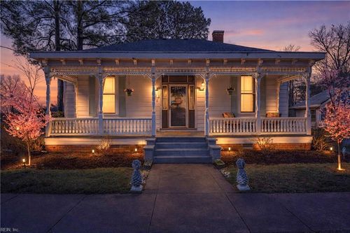 25 E Griffin St, Windsor, VA, 23487-9425 | Card Image