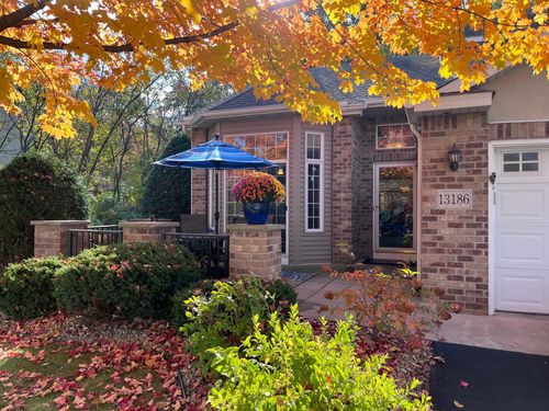 13186 Meadow Ln, Savage, MN, 55378-3161 | Card Image