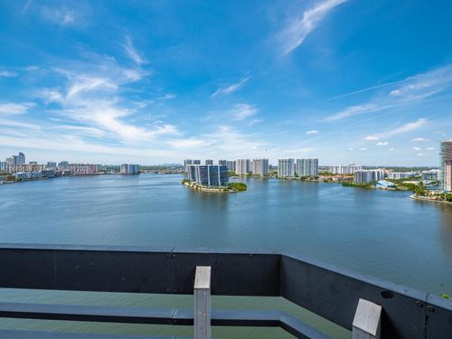 apt-2501-19101 Mystic Pointe Dr, Aventura, FL, 33180-4521 | Card Image