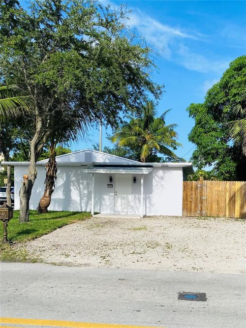 1244 Nw 1st Ave, Fort Lauderdale, FL, 33311-6020 | Card Image