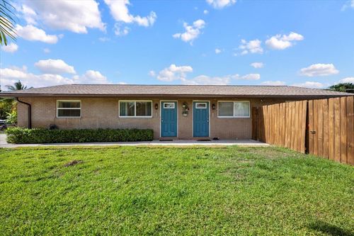 262-260 Jennings Ave, Greenacres, FL, 33463-3322 | Card Image