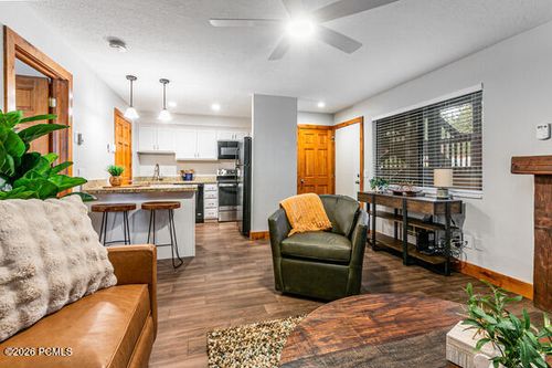 apt-y3-2025 Canyons Resort Dr, Park City, UT, 84098-6534 | Card Image