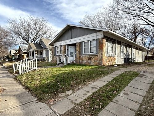2115 Hurley Ave, Fort Worth, TX, 76110-1860 | Card Image