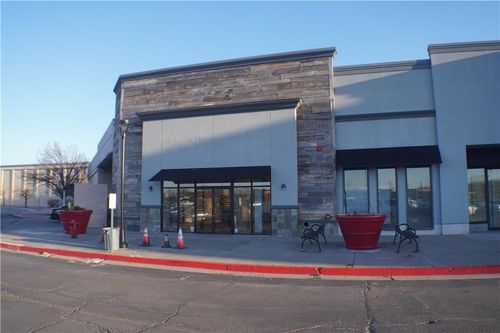 18801 E 39th St S, Independence, MO, 64057-1729 | Card Image