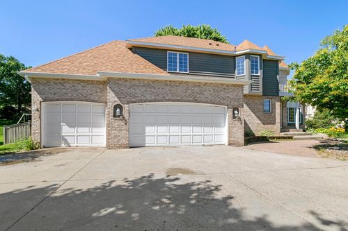 1110 Lecuyer Dr, Stillwater, MN, 55082-9129 | Card Image