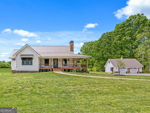 135 Mountain Ridge Dr, Clarkesville, GA, 30523-4344 | Card Image