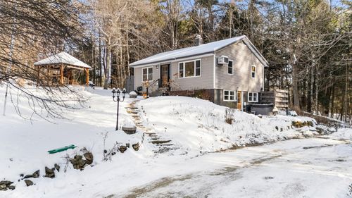118 North Rd, Sunapee, NH, 03782-2828 | Card Image
