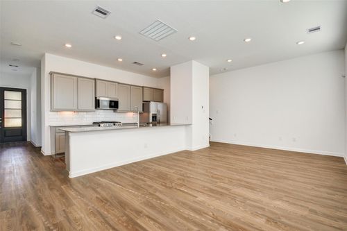 590 Dry Fork Ln, Conroe, TX, 77304-3197 | Card Image