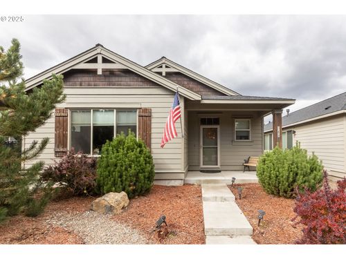51840 Hollinshead Pl, La Pine, OR, 97739-9931 | Card Image