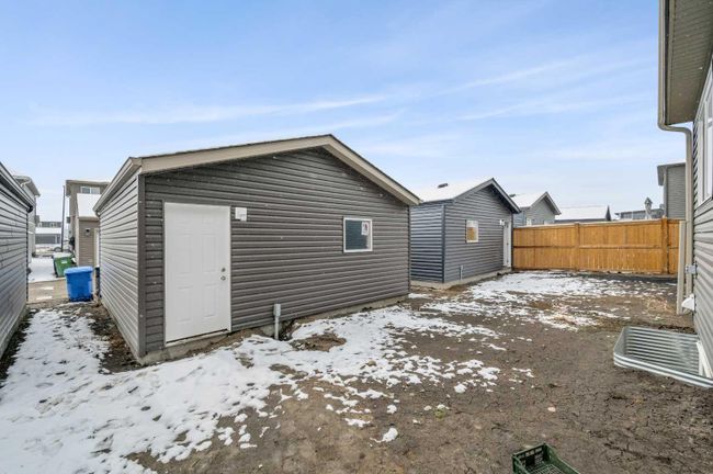105 Legacy Glen Point Se, Home with 3 bedrooms, 2 bathrooms and 4 parking in Calgary AB | Image 34