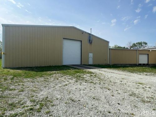 505 Walnut St, Shirley, IN, 47384-1229 | Card Image