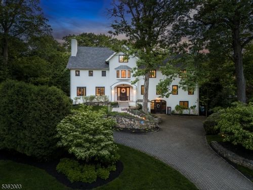 60 Fernwood Rd, Summit, NJ, 07901-2954 | Card Image