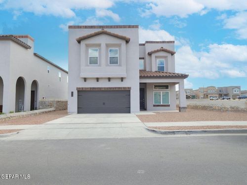 561 La Entrada Circle, Sunland Park, NM, 88063 | Card Image