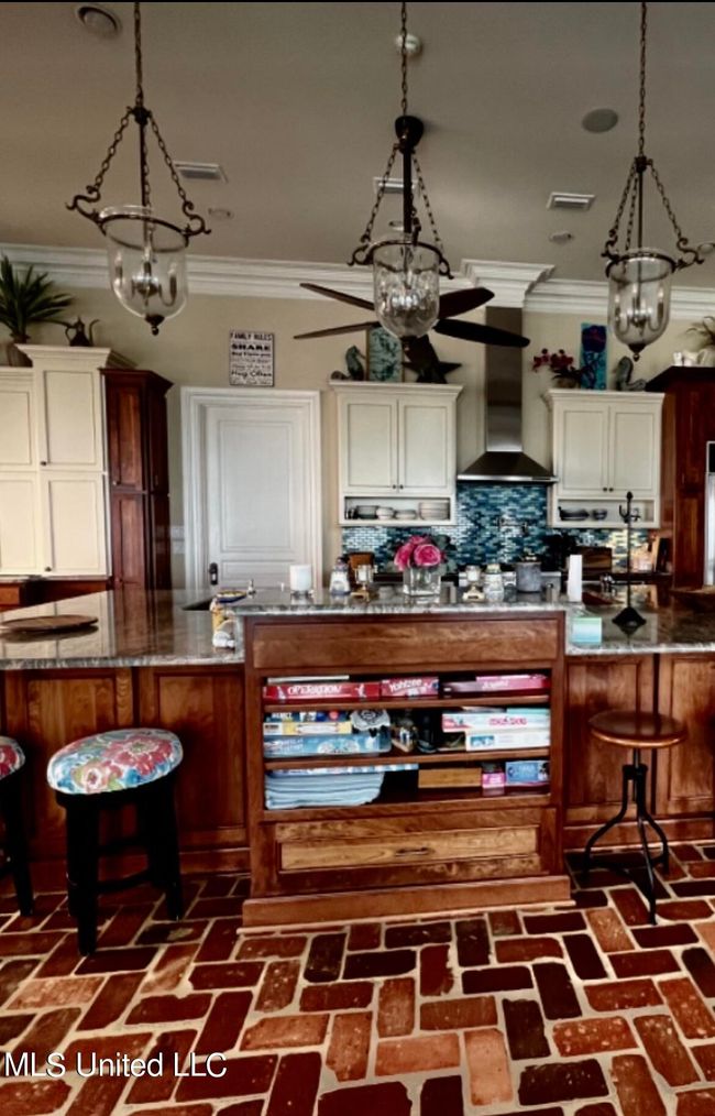 Kitchen | Image 103