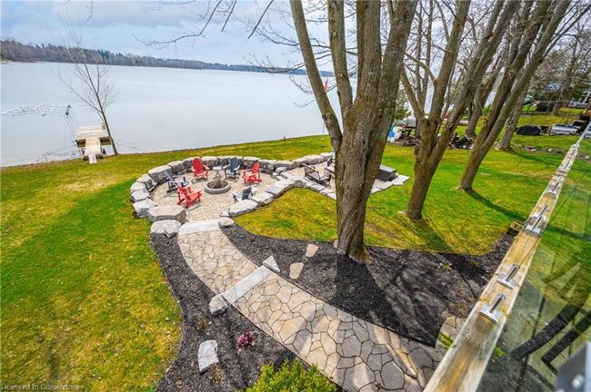 513 Five Road, House other with 2 bedrooms, 3 bathrooms and 7 parking in Mapleton ON | Image 34
