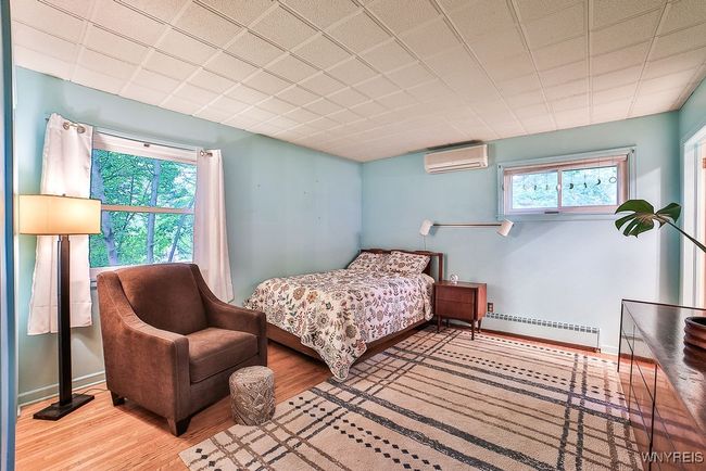 First floor primary suite | Image 17