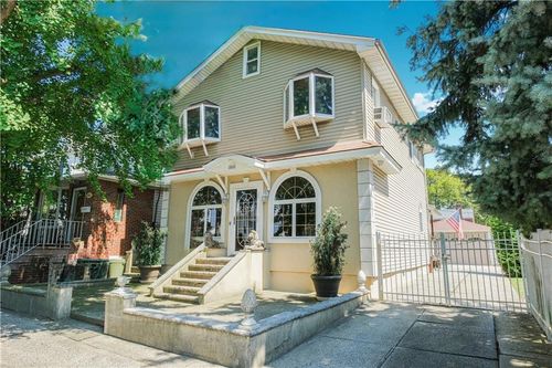 2055 Coleman St, Brooklyn, NY, 11234-5011 | Card Image