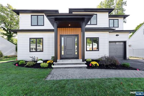 6 Godwin Ave, Fair Lawn, NJ, 07410-4530 | Card Image