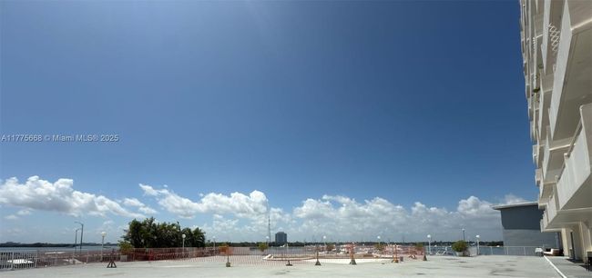 APT-108 - 7904 West Dr, Condo with 1 bedrooms, 1 bathrooms and null parking in North Bay Village FL | Image 14