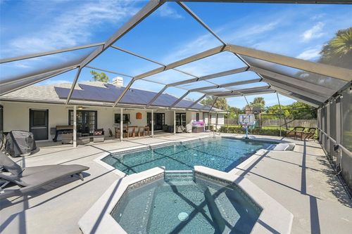 8606 Arrowhead Dr, Lake Worth, FL, 33467-1173 | Card Image