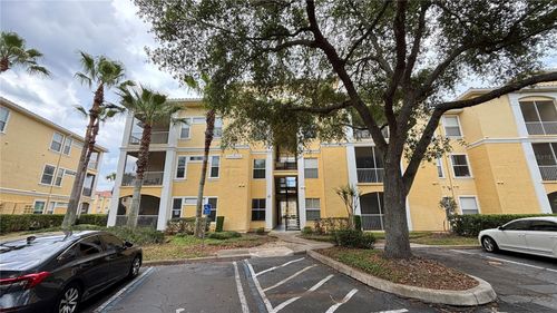 12104-1325 Lake Shadow Cir, MAITLAND, FL, 32751-7592 | Card Image