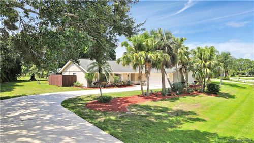 3060 Darien Rd, PORT SAINT LUCIE, FL, 34952-5814 | Card Image