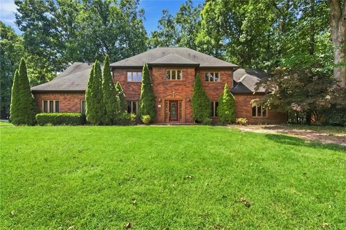 12110 Willow Run Rd, Roswell, GA, 30075-1268 | Card Image