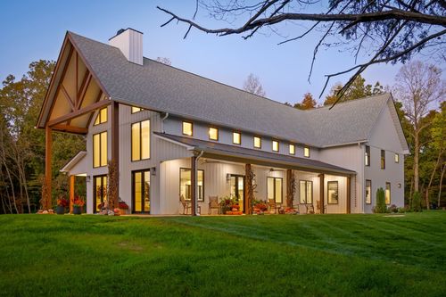 3756 Rial Rd, Mc Ewen, TN, 37101-1906 | Card Image