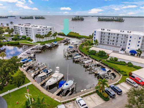 000 River Run Dr, Sebastian, FL, 32958 | Card Image