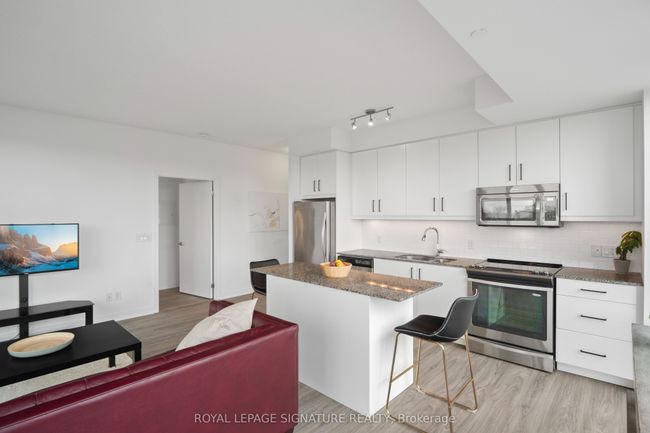 502 - 85 Duke St W, Condo with 2 bedrooms, 2 bathrooms and null parking in Kitchener ON | Image 11