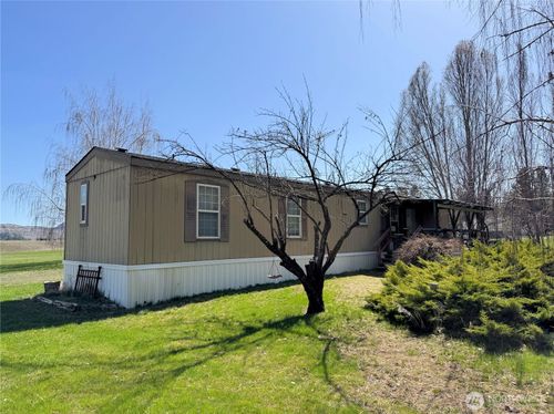 40838 Porcupine Bay Rd N, Davenport, WA, 99122-9310 | Card Image