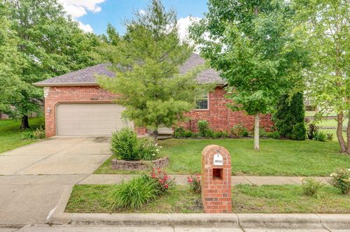 2304 S 12th St, Ozark, MO, 65721-9668 | Card Image