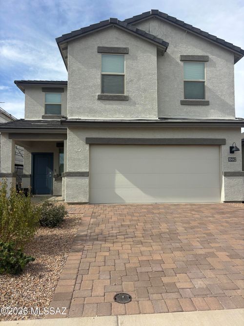 10442 W Guildford Ln, Marana, AZ, 85653-1373 | Card Image