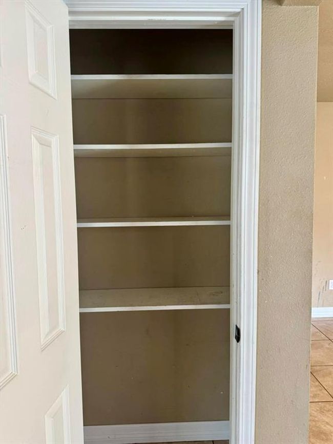 Pantry | Image 14
