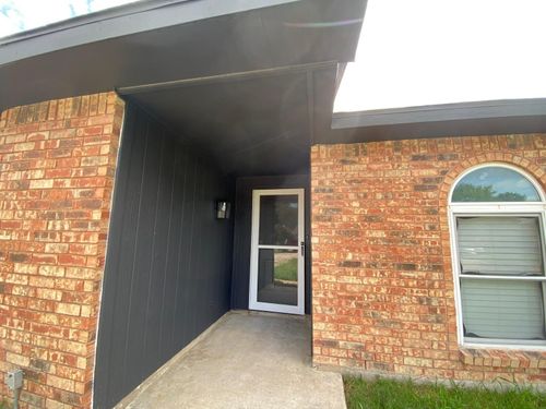 5217 Kisor Dr, The Colony, TX, 75056-1880 | Card Image