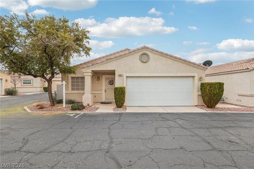 5144 Mascaro Dr, Las Vegas, NV, 89122-8113 | Card Image