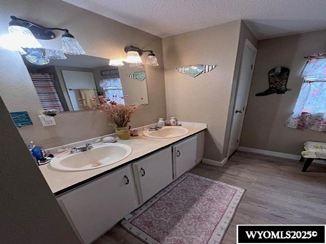 111 Balsam St, House other with 2 bedrooms, 2 bathrooms and null parking in Buffalo WY | Image 14