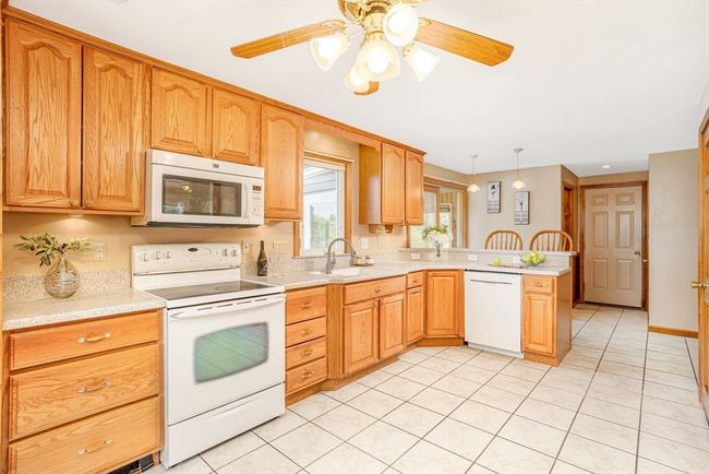 253 Fernwood Dr, House other with 4 bedrooms, 3 bathrooms and 2 parking in Gardner MA | Image 15