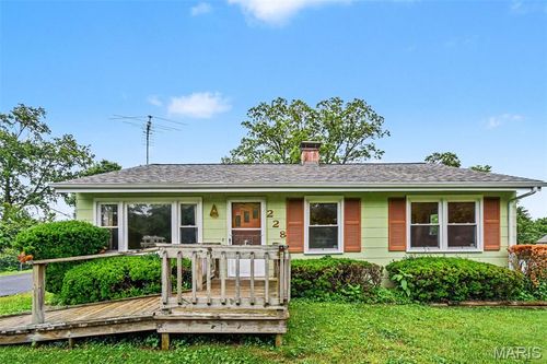 228 Newton Pl, Ballwin, MO, 63021-4813 | Card Image