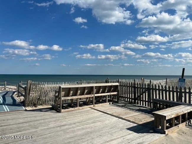 301 Bay Blvd, House other with 4 bedrooms, 3 bathrooms and null parking in Mantoloking NJ | Image 17