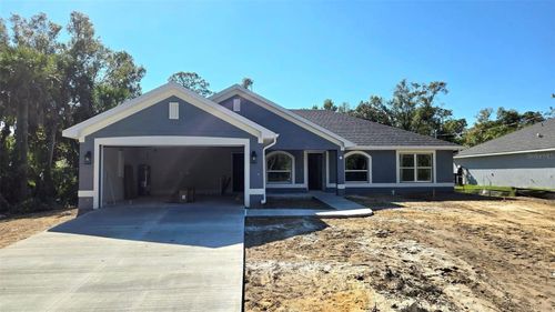 5599 Centro Ave, NORTH PORT, FL, 34288-4735 | Card Image