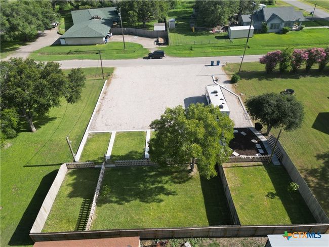 507 E Plasuela St, Home with 0 bedrooms, 0 bathrooms and null parking in Refugio TX | Image 8