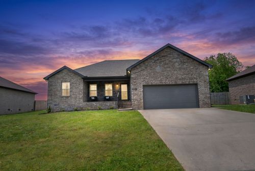 108 Smithfield Dr, Shelbyville, TN, 37160-5125 | Card Image
