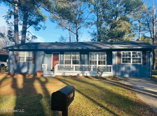 210 Pine Park Dr, Pearl, MS, 39208-5738 | Card Image