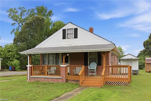 1333 Willow Ave, Chesapeake, VA, 23325-3935 | Card Image